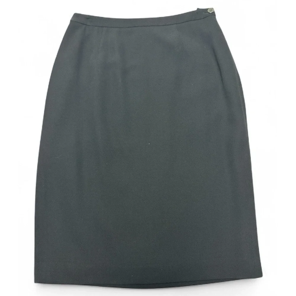 Giorgio‎ Armani Black Straight Skirt IT 42 / US 4 – Below Knee Length